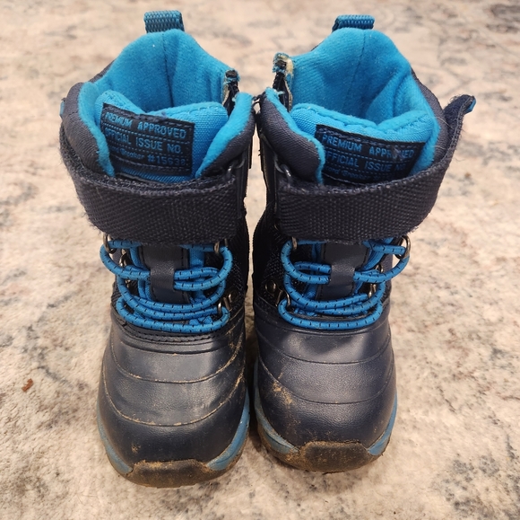 🌟5/25$ OR 7/30$ CARTERS WINTET BOOTS - Picture 6 of 6